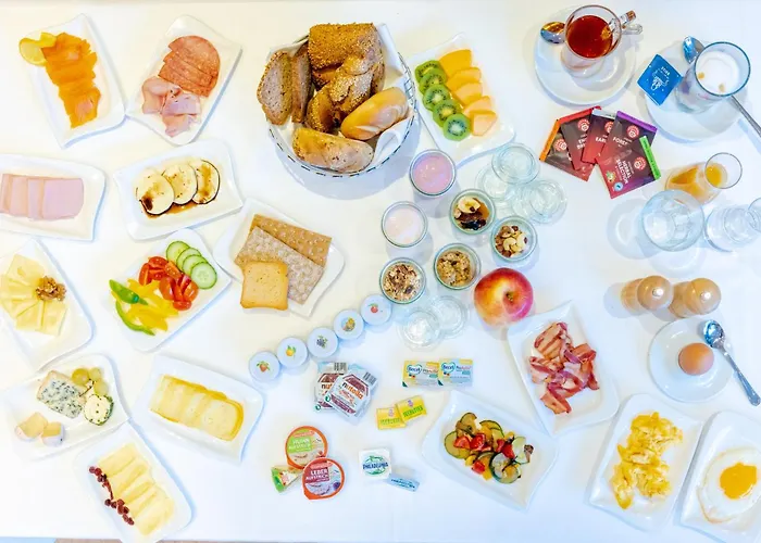 施蒂里亚公园酒店 酒店 施泰尔