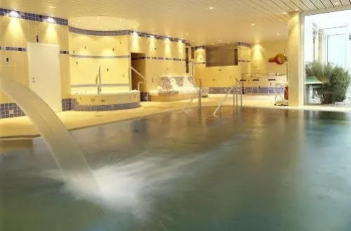 施蒂里亚公园酒店 4*